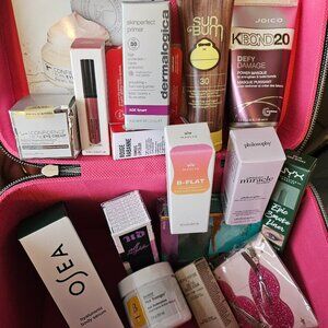 Makeup Train bundled with Makeup & Skincare